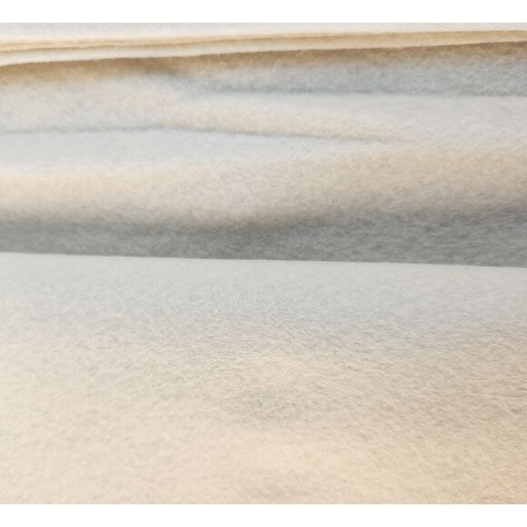 Beige Polyester Quilt Batting Lightweight Fabric 39" x 78" For Bags Sewing Craft - Picture 1 of 6